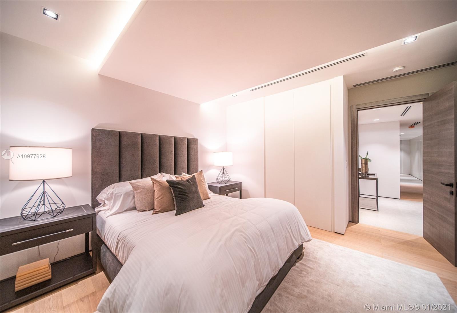 NORMANDY GOLF COURSE - Residential