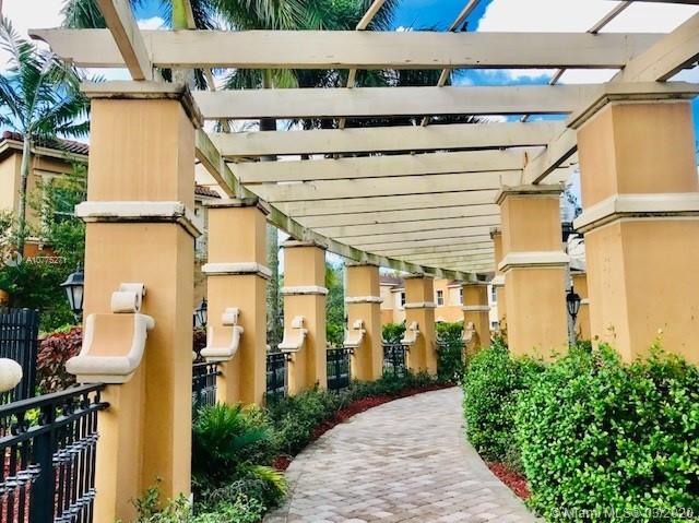 MARTINIQUE NO 2 BLDG 5 - Residential Lease