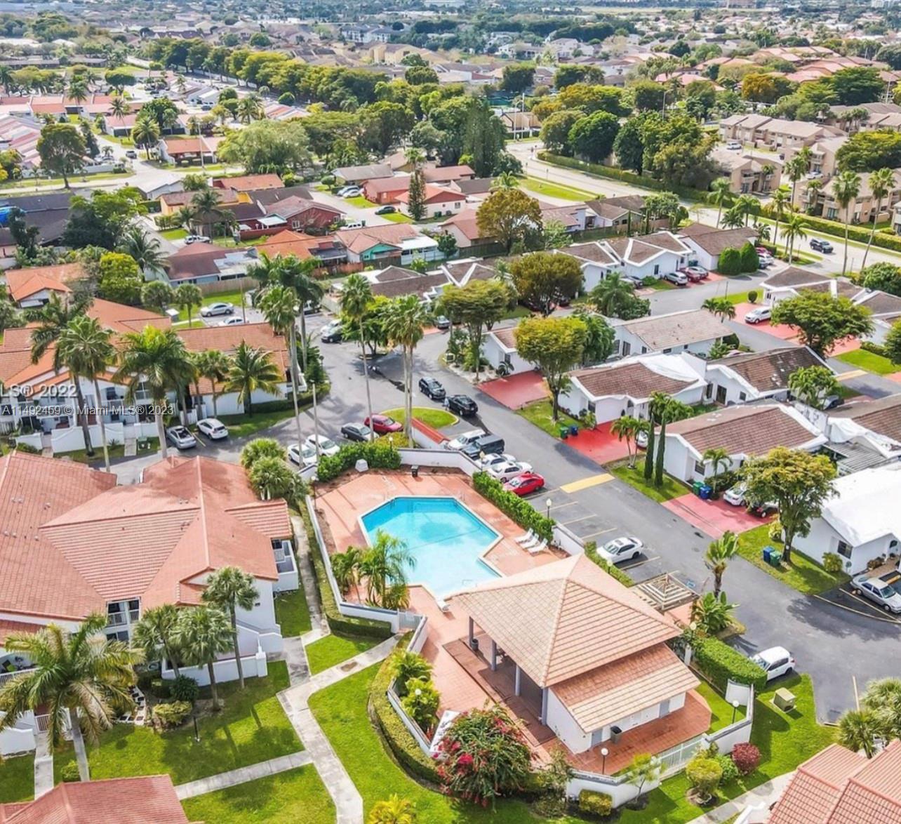 POINT LAKE CONDO VIII - Residential Lease