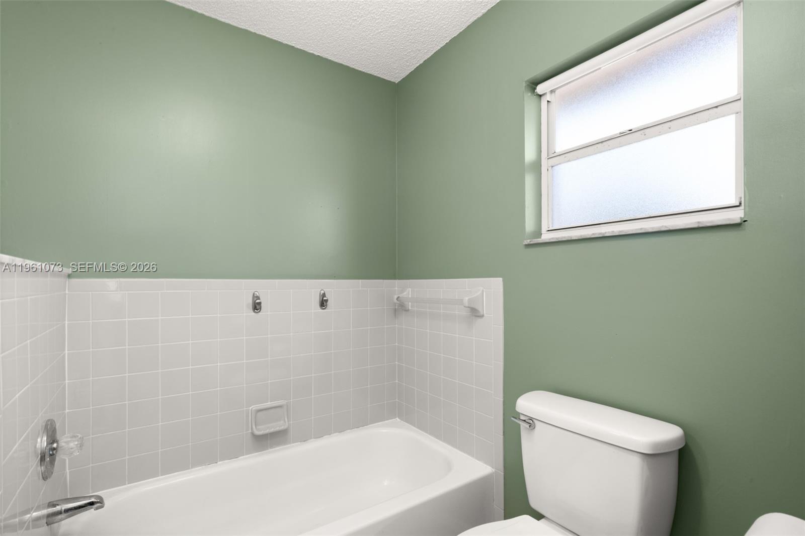 SEBRING COUNTRY ESTATES - Residential