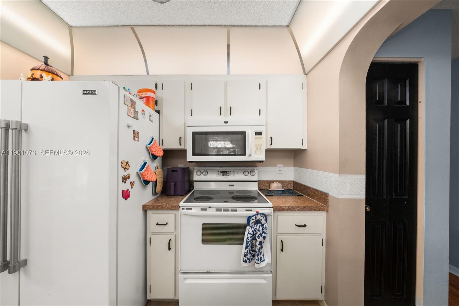 SEBRING COUNTRY ESTATES - Residential