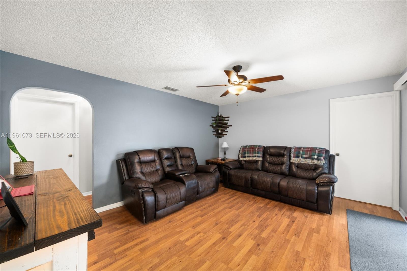 SEBRING COUNTRY ESTATES - Residential