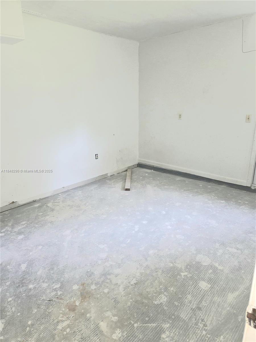 LAKEWOOD PARK UNIT 8 - Residential