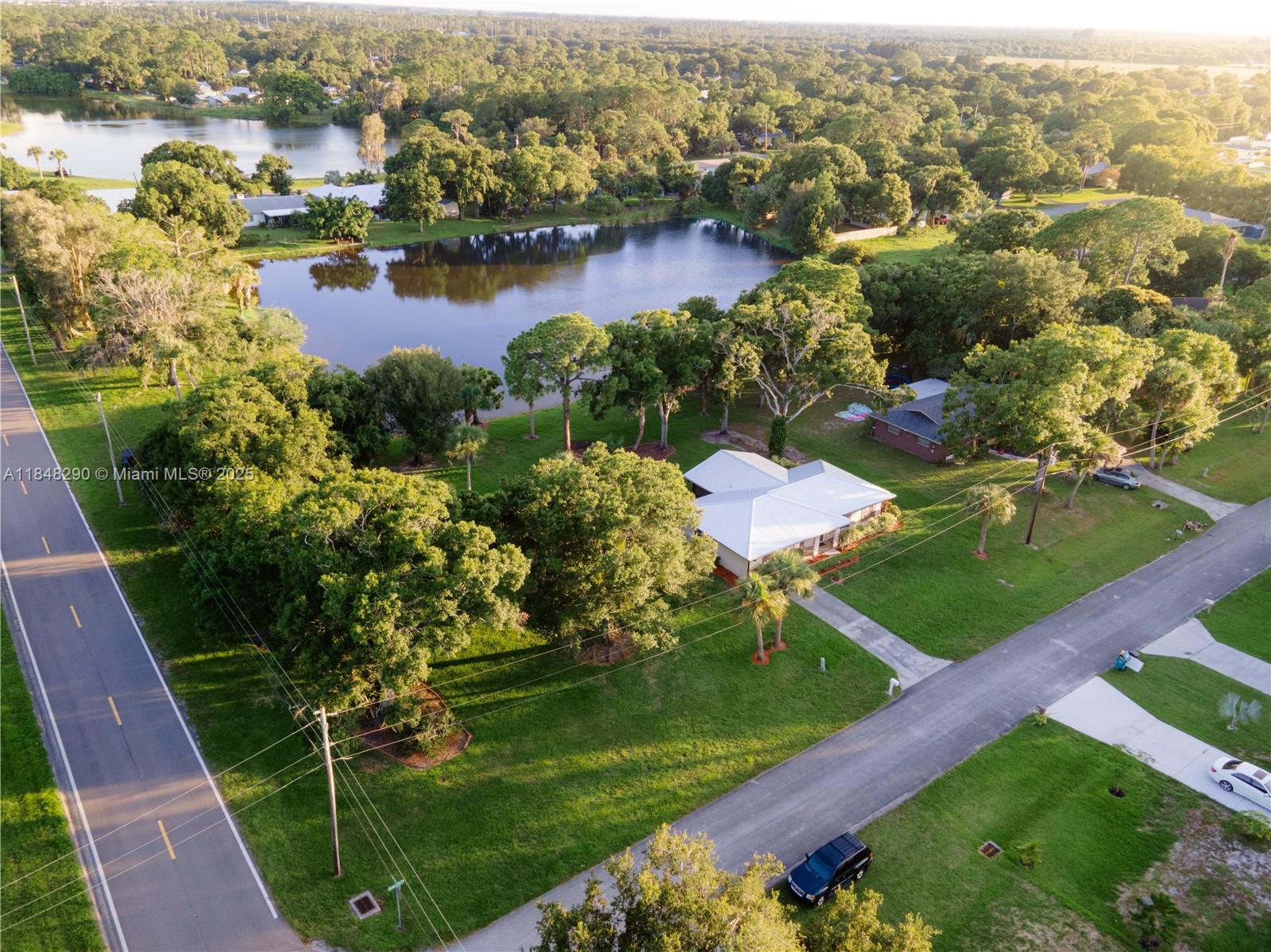 8103 Santa Clara Blvd, Fort Pierce, FL, 34951/$360,000 1 8103 Santa Clara Blvd