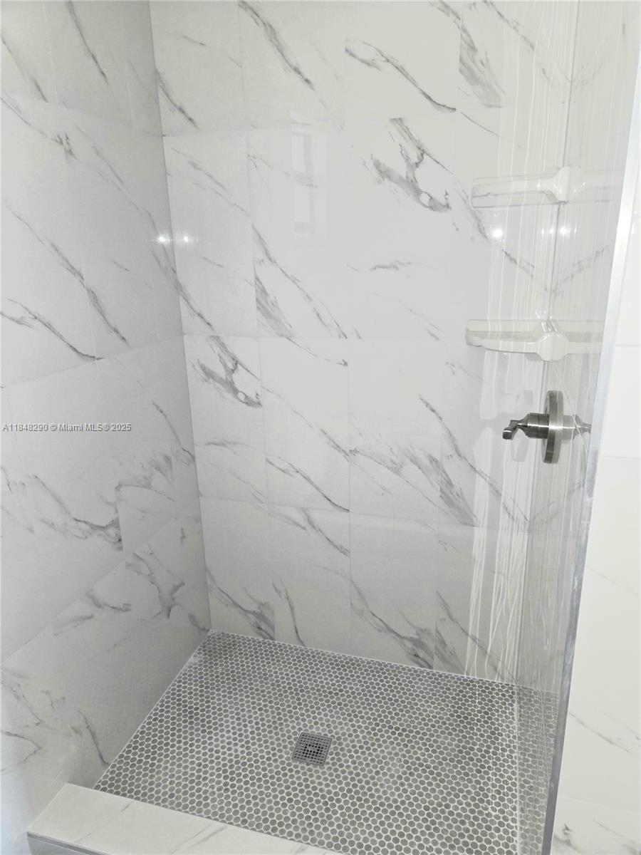 LAKEWOOD PARK UNIT 8 - Residential