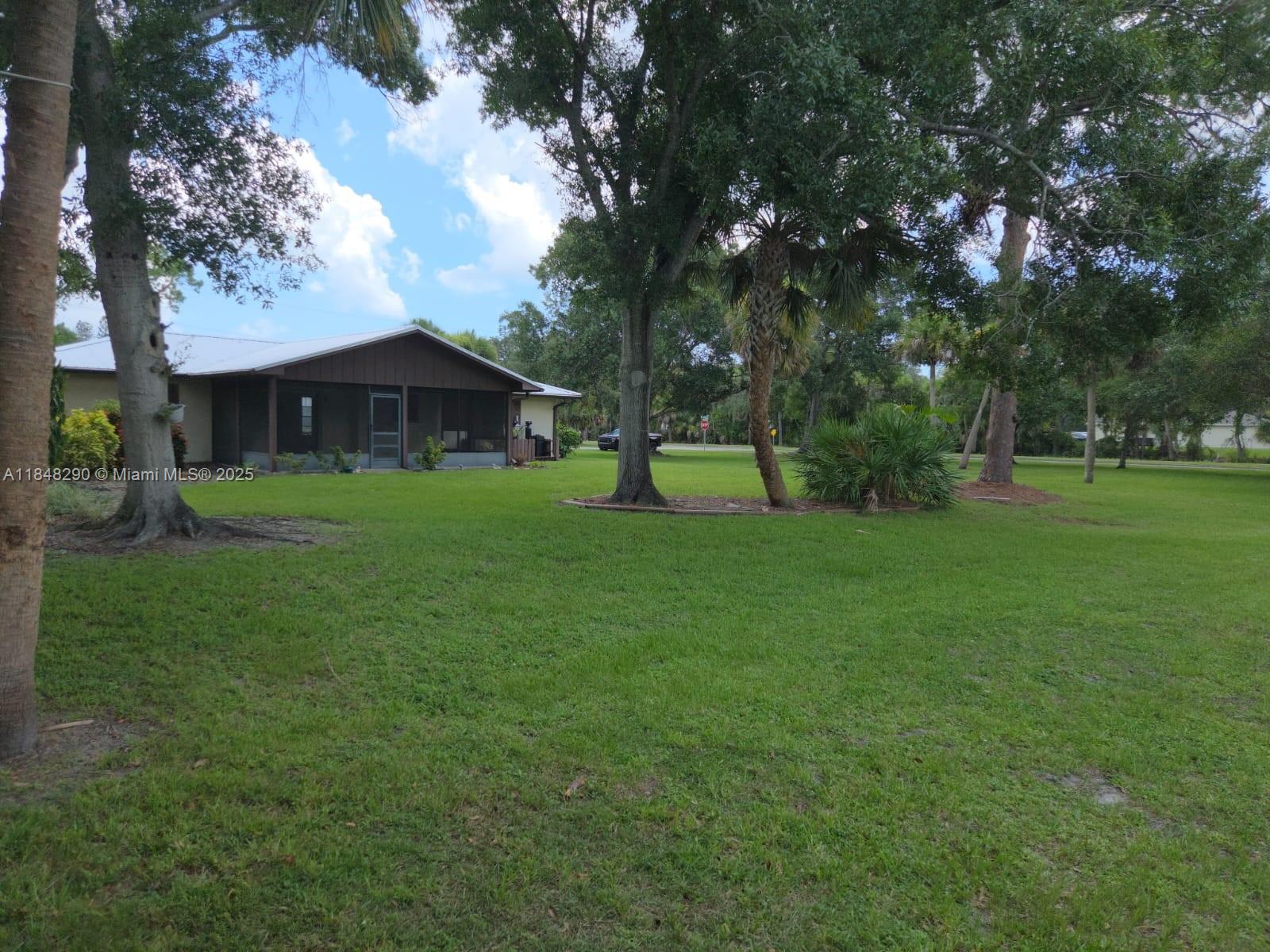 LAKEWOOD PARK UNIT 8 - Residential