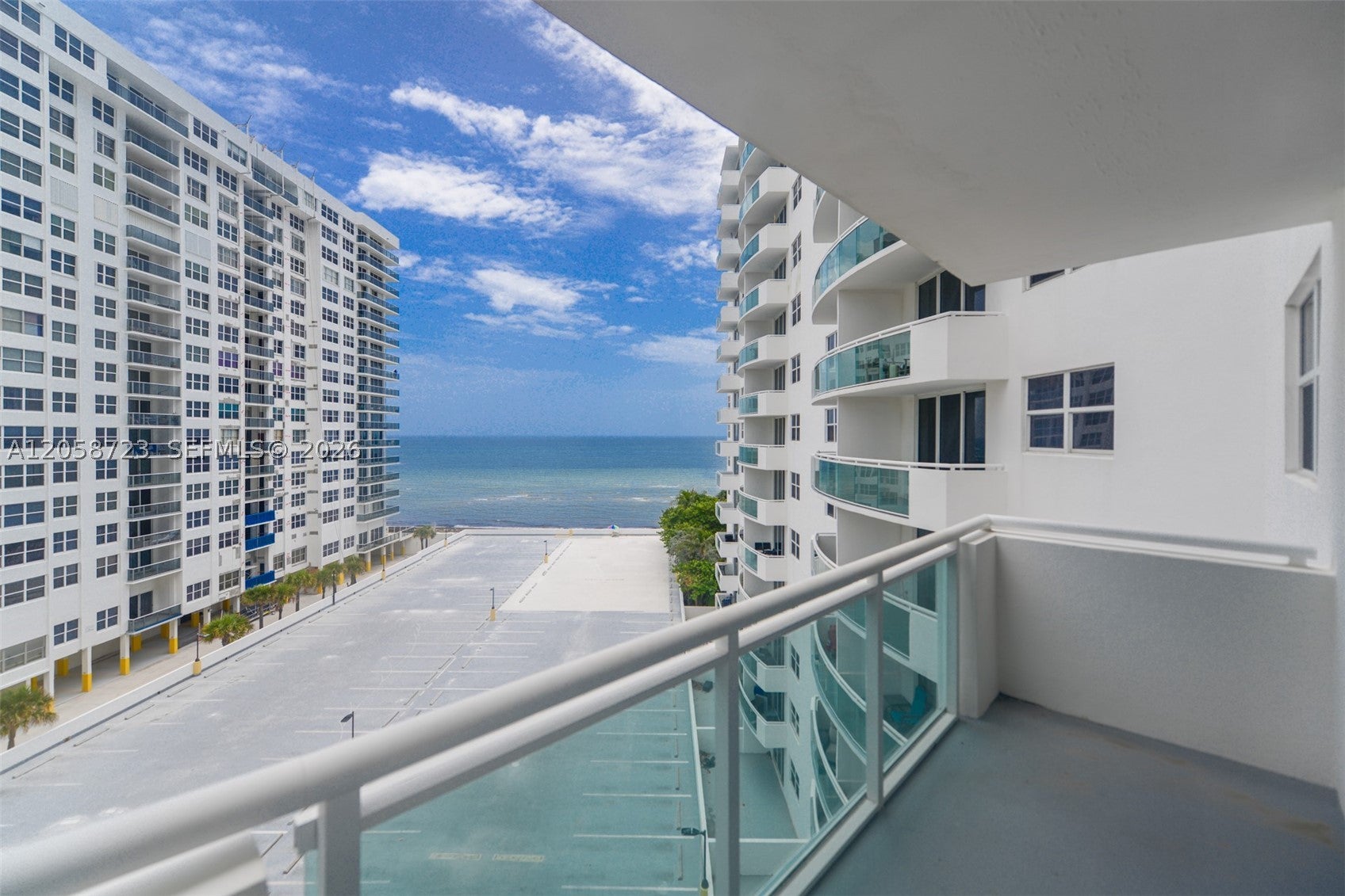 3001 S Ocean Dr 749