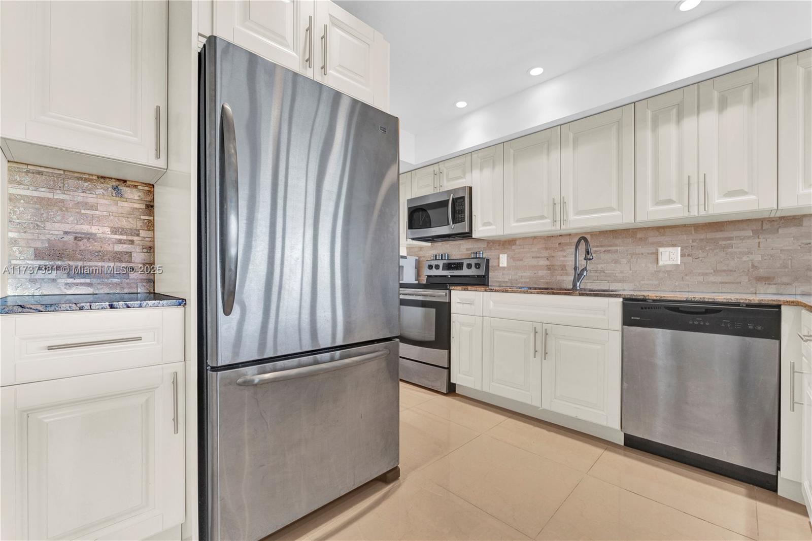 FAIRWAYS RIVIERA CONDO - Residential