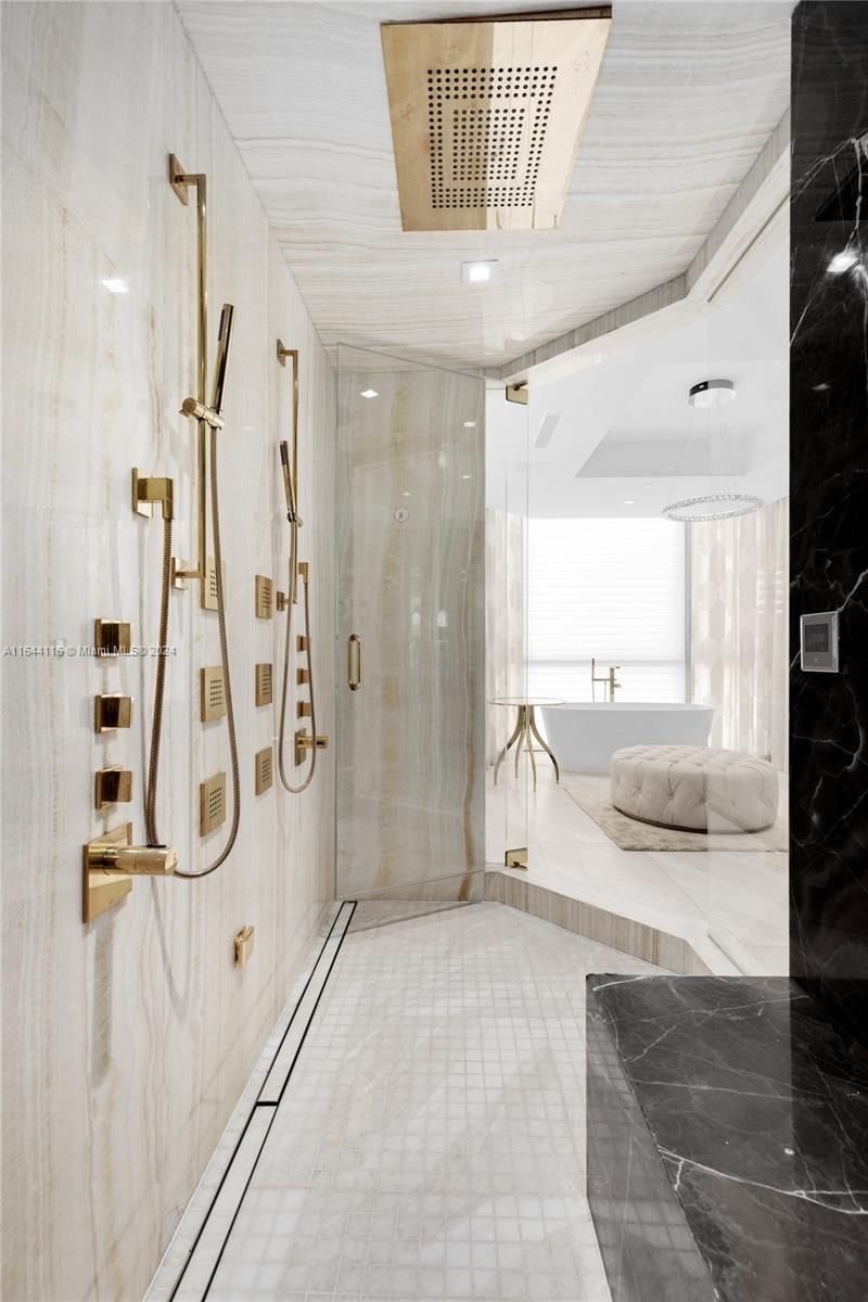17749 COLLINS AVENUE COND - Residential