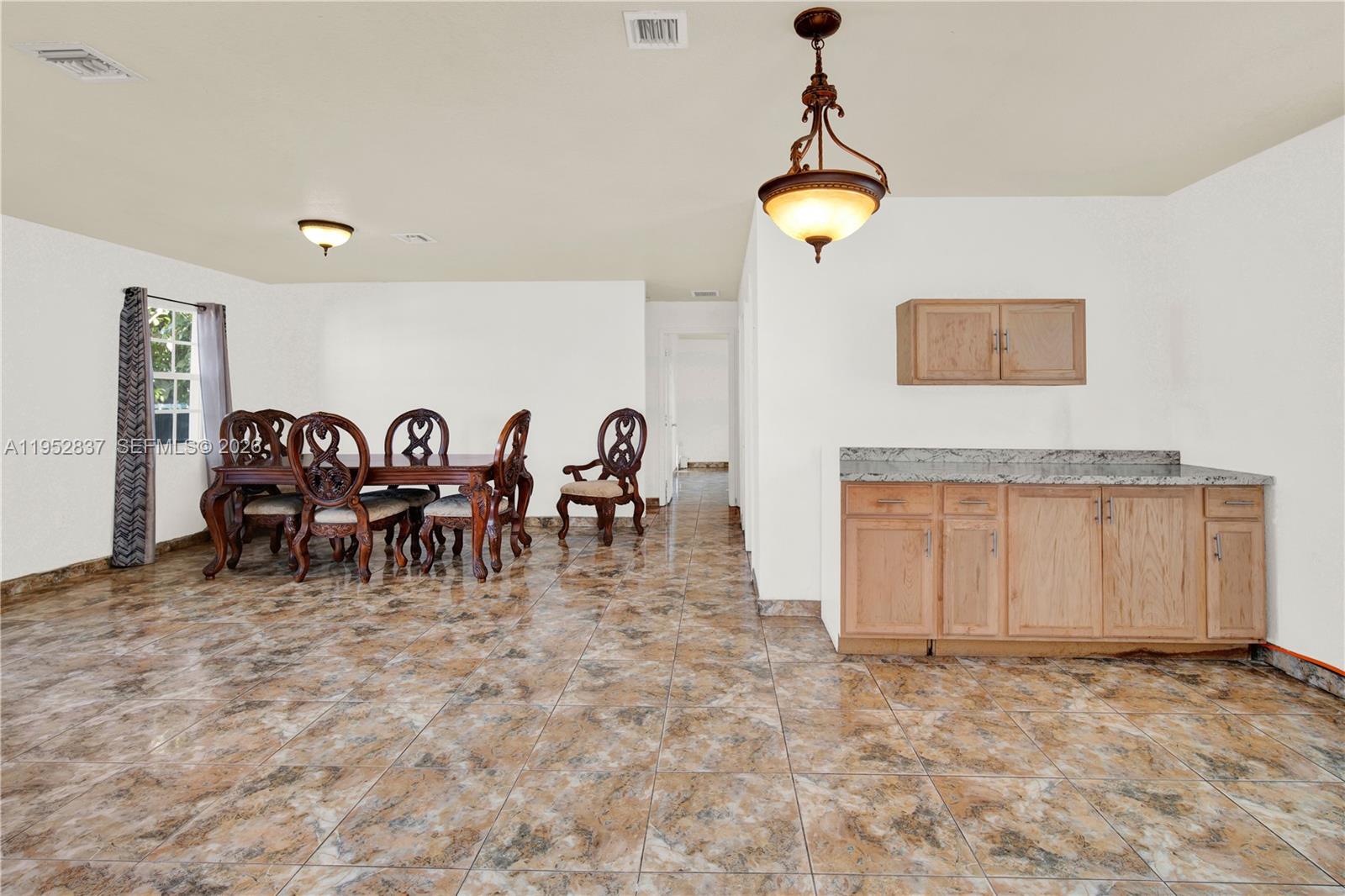 HIALEAH 8TH ADDN - Residential