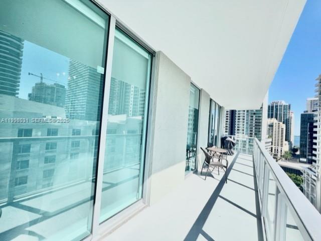 THE AXIS ON BRICKELL COND - Residential Lease