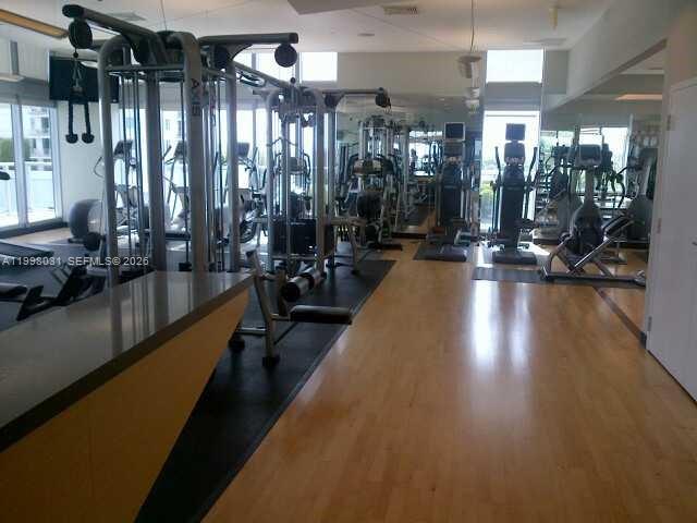 THE AXIS ON BRICKELL COND - Residential Lease