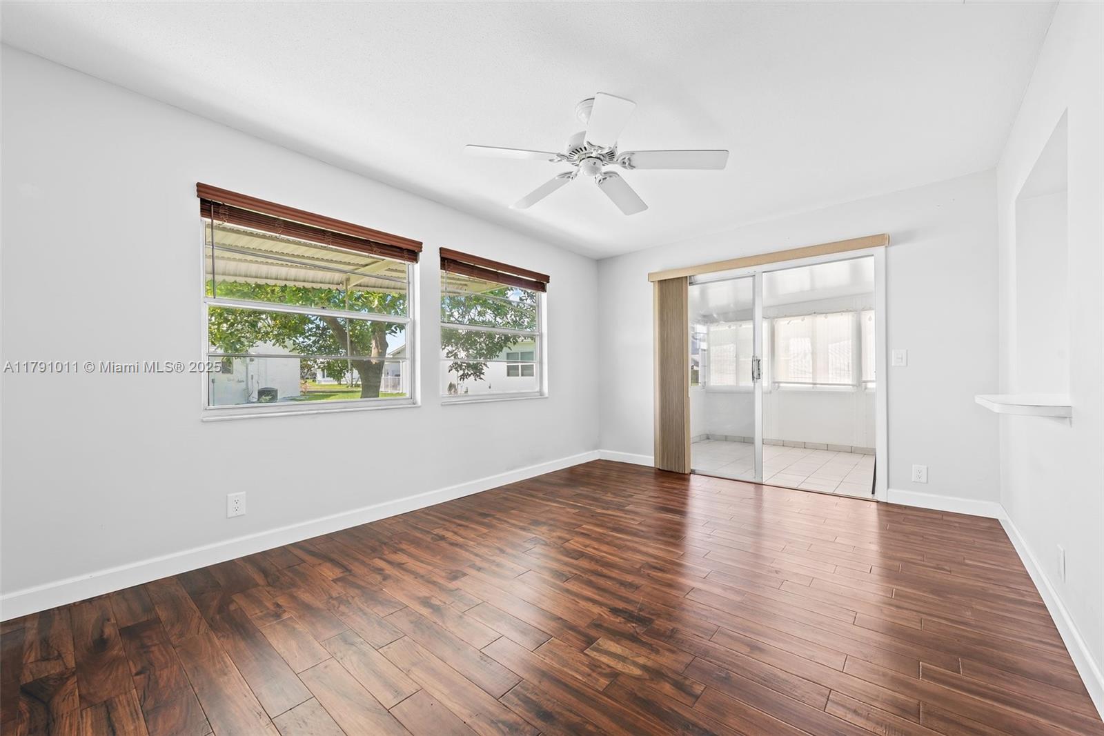 Palm Beach Leisureville - Residential Lease