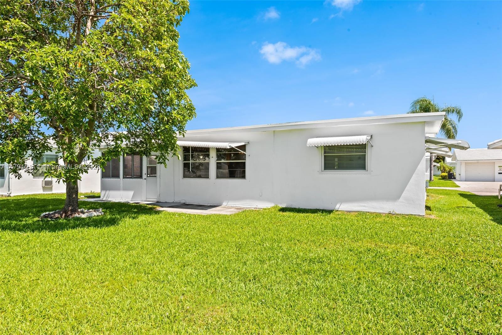 Palm Beach Leisureville - Residential Lease