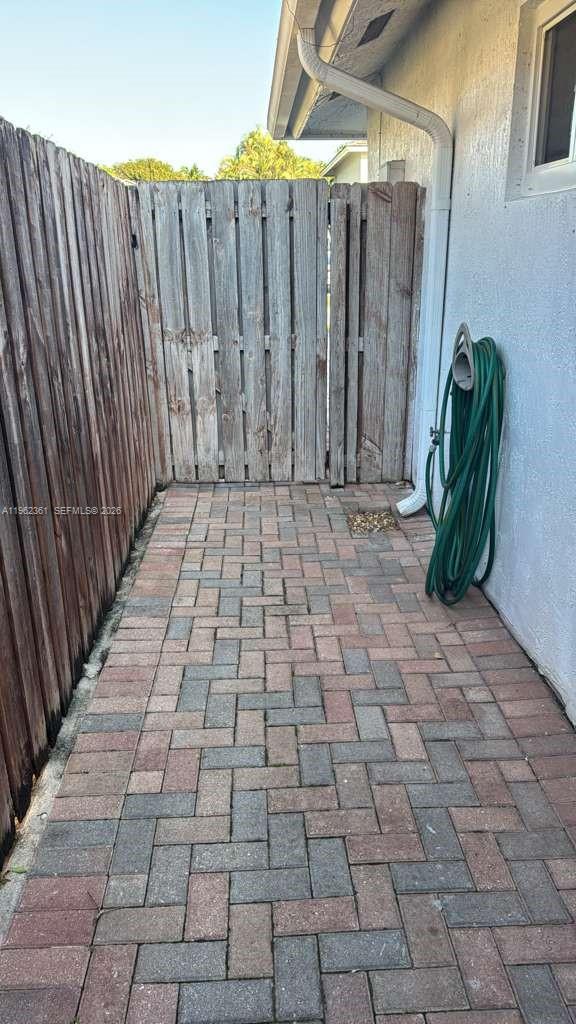 10172 SW 159th Ave 10172