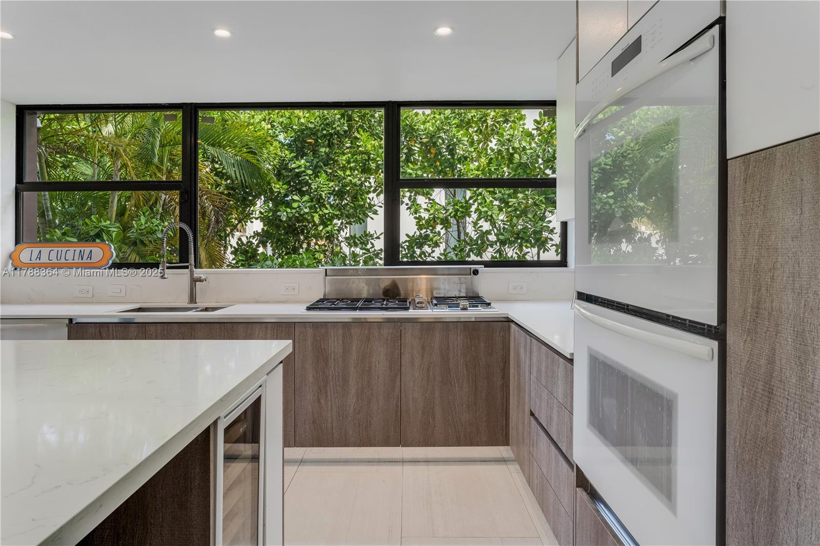 SAN SOUCI ESTATES - Residential