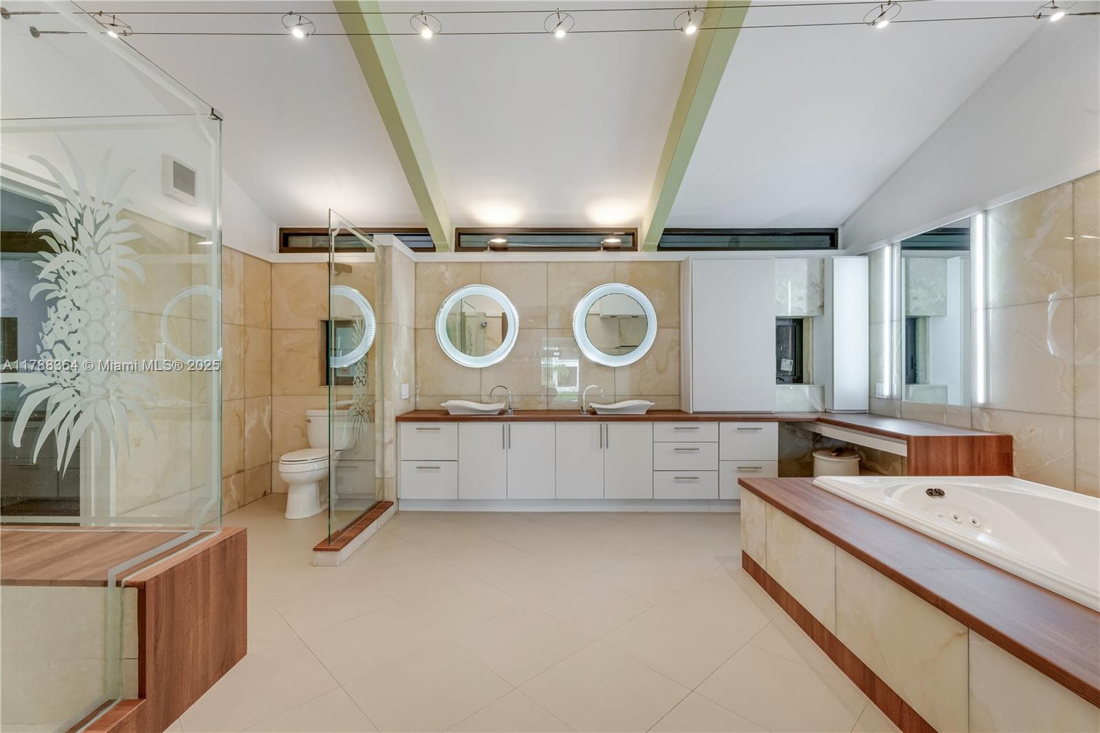 SAN SOUCI ESTATES - Residential