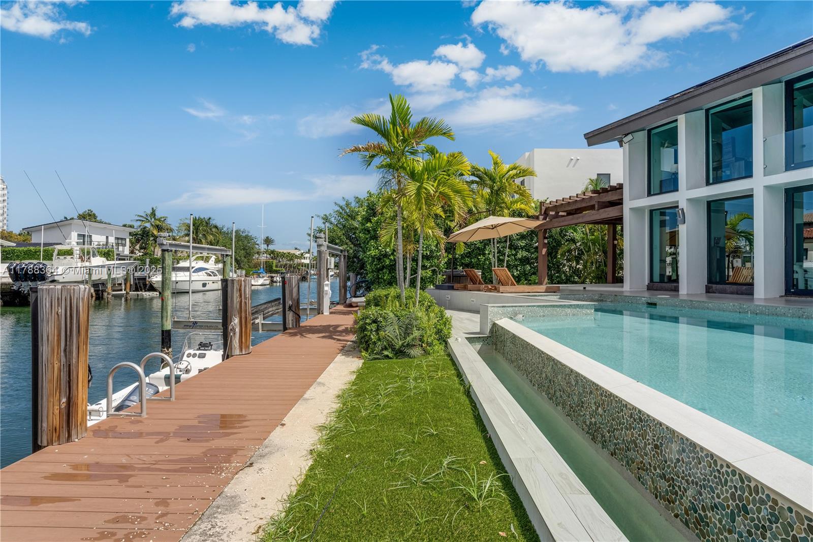 SAN SOUCI ESTATES - Residential