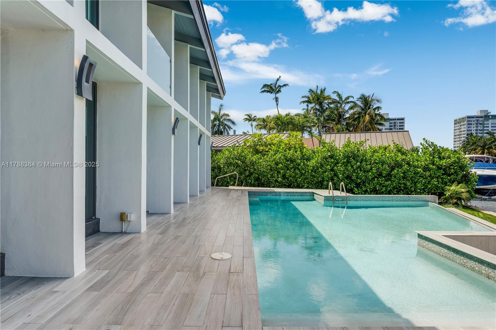 SAN SOUCI ESTATES - Residential