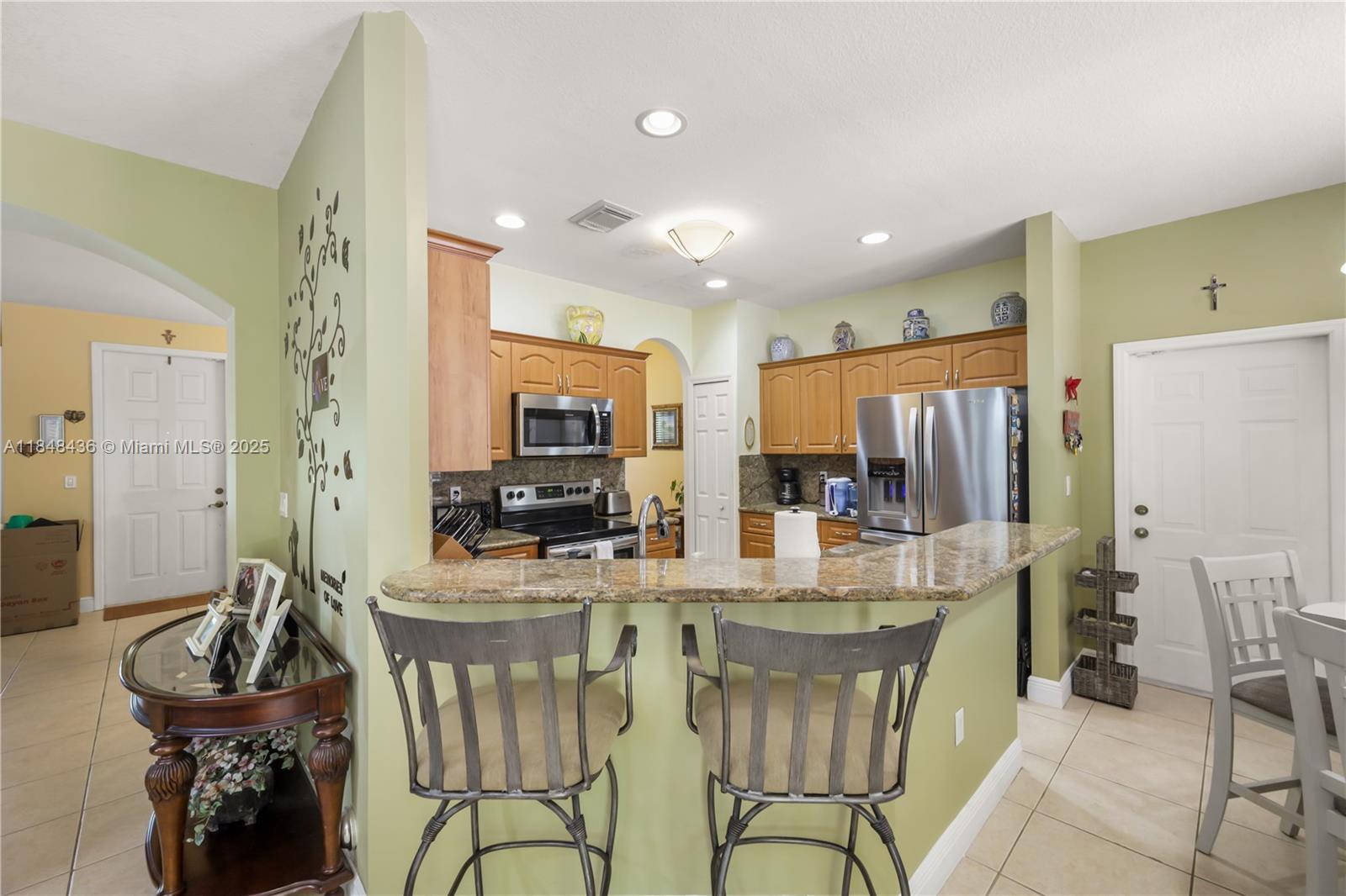 COUNTRYSIDE - Residential