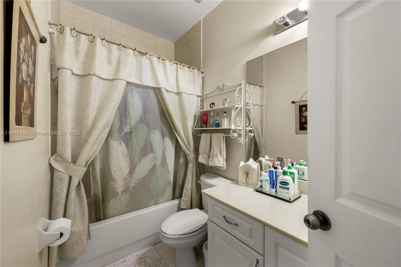 COUNTRYSIDE - Residential