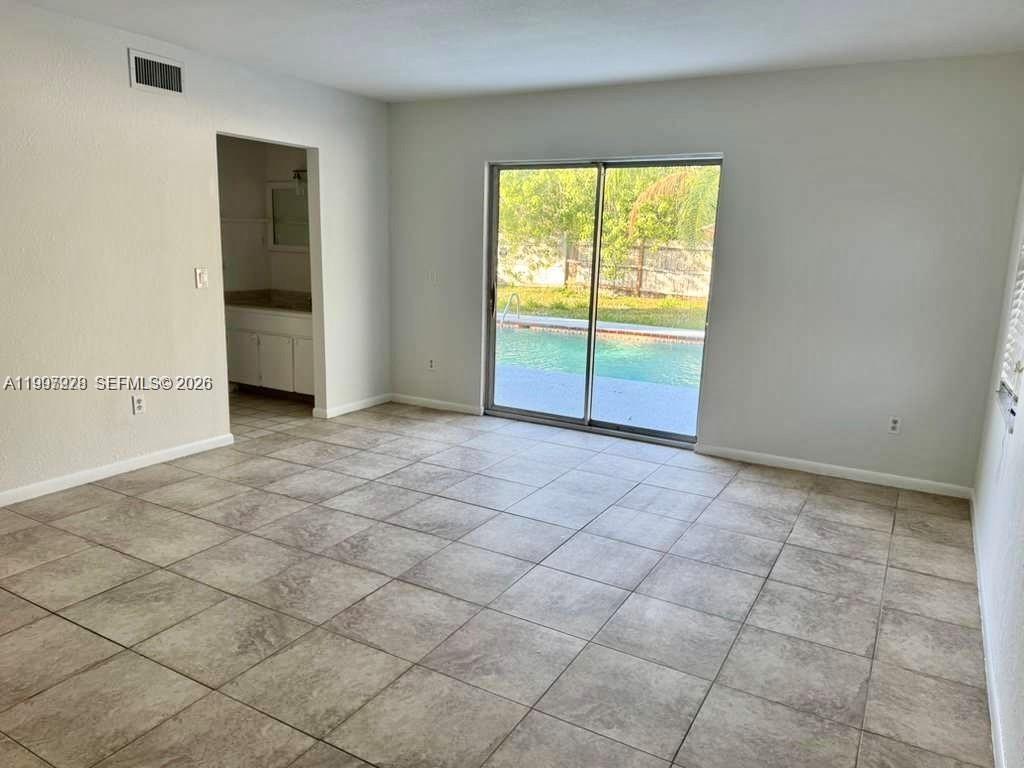 RIVER PARK UNIT 5 - Residential