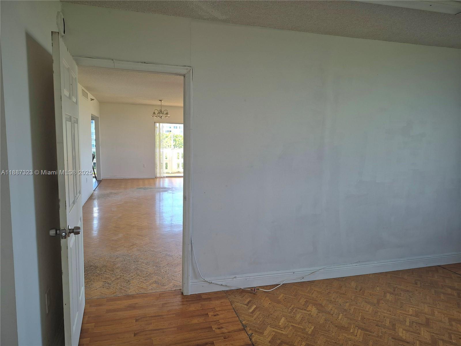 HILLCREST EAST NO 26 COND - Residential