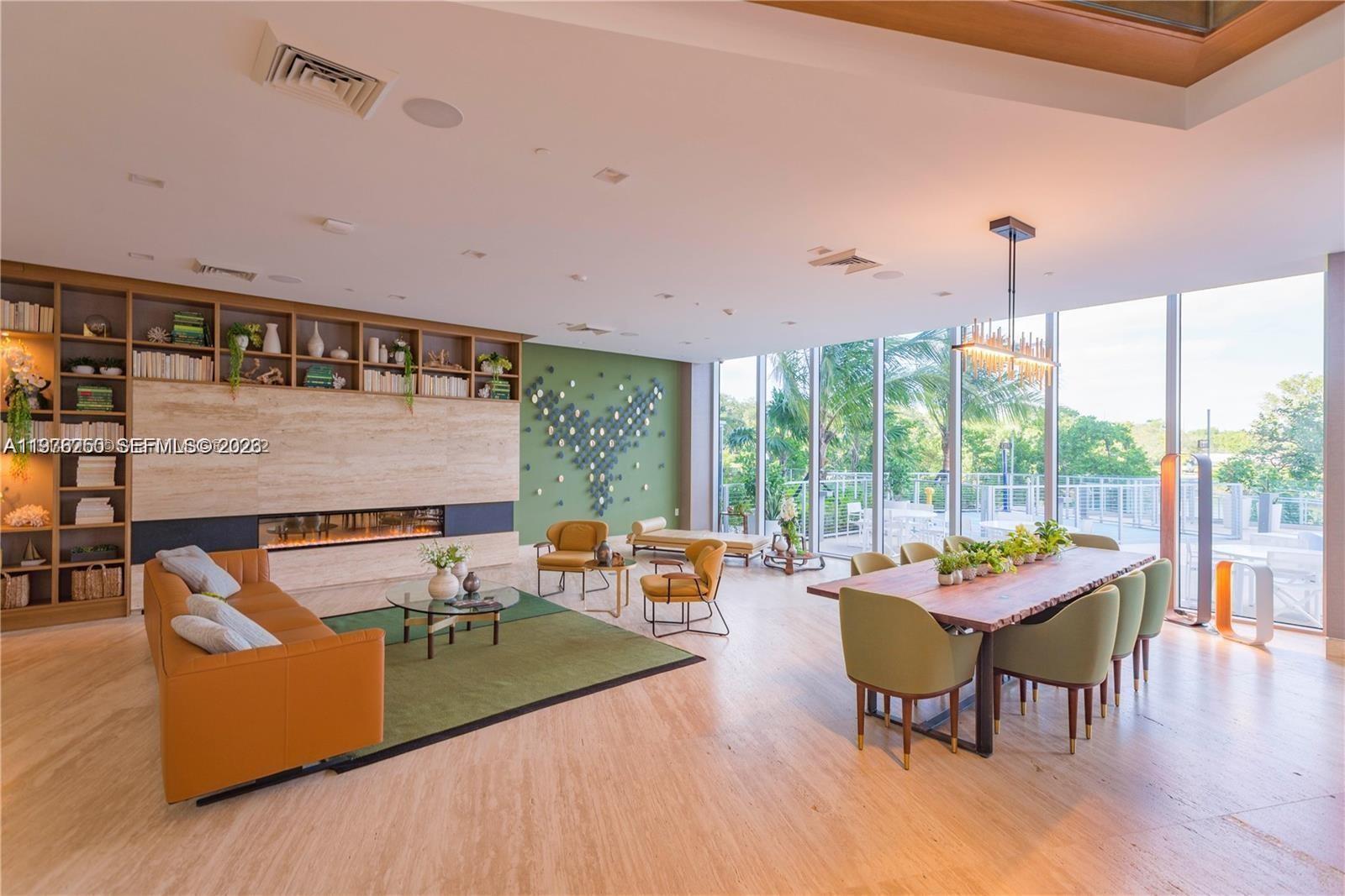 THE HARBOUR NORTH CONDO - Residential Lease