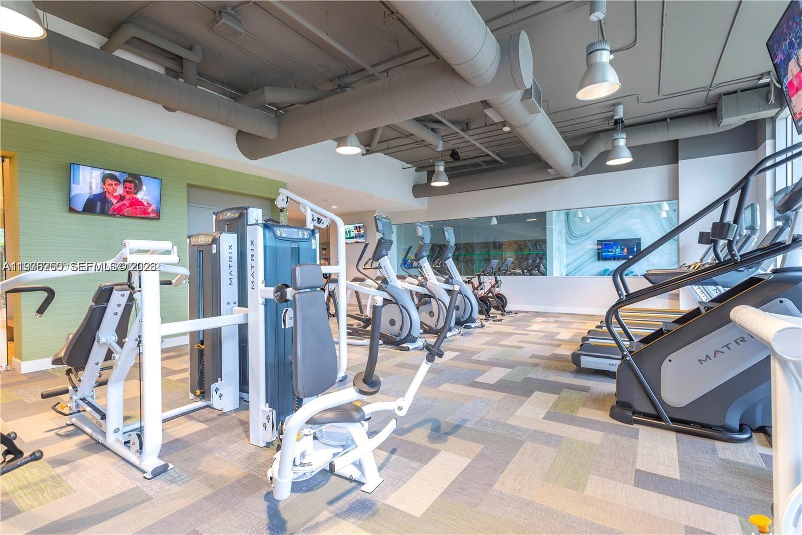 THE HARBOUR NORTH CONDO - Residential Lease