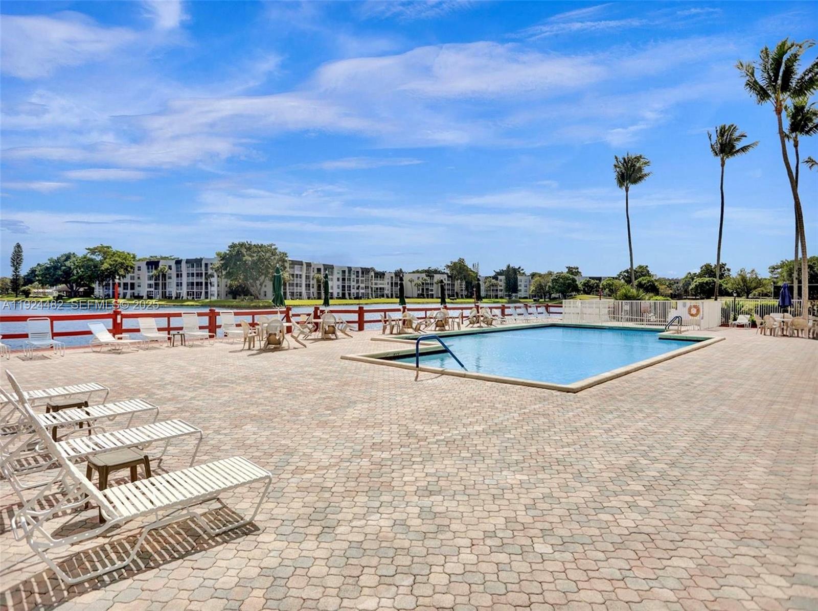 CONDO 10 OF WHITEHALL CON - Residential