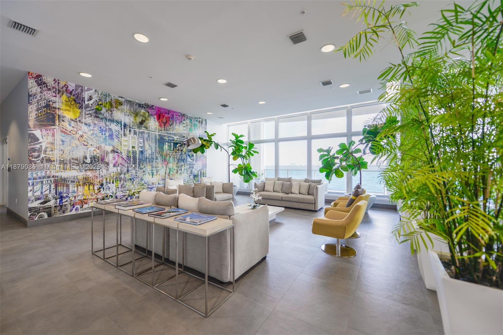 NEW WAVE CONDO - Residential