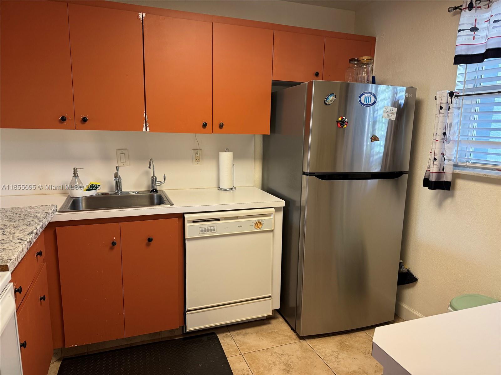 HOLIDAY SPRINGS VILLAGE 1 - Residential