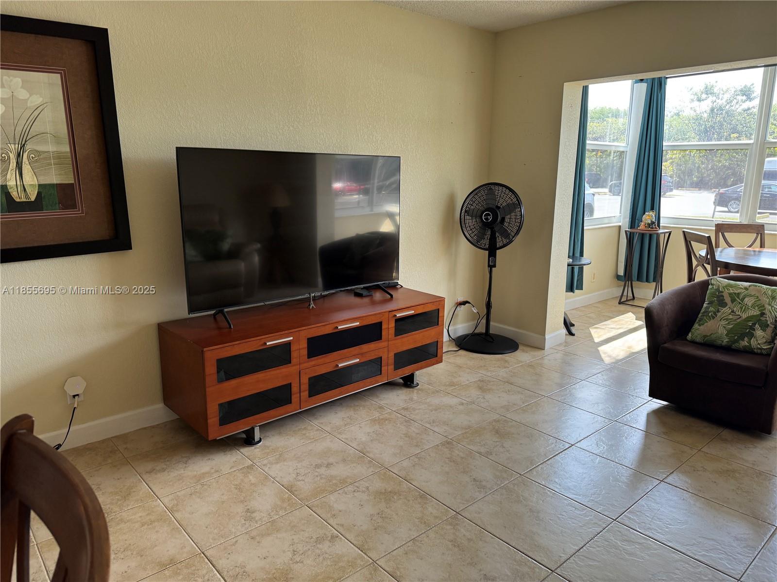 HOLIDAY SPRINGS VILLAGE 1 - Residential