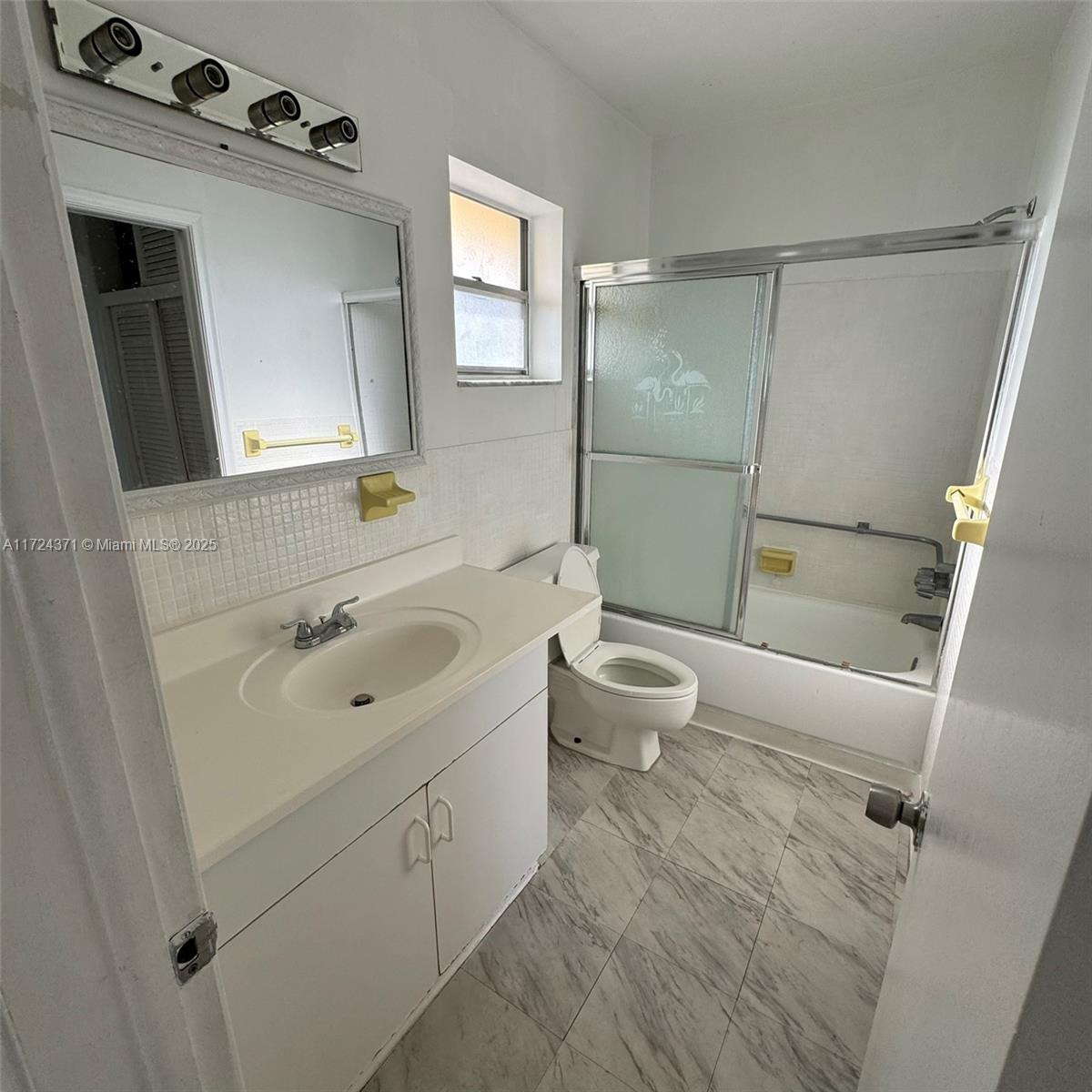 BISC LAKE GARDENS CONDO N - Residential