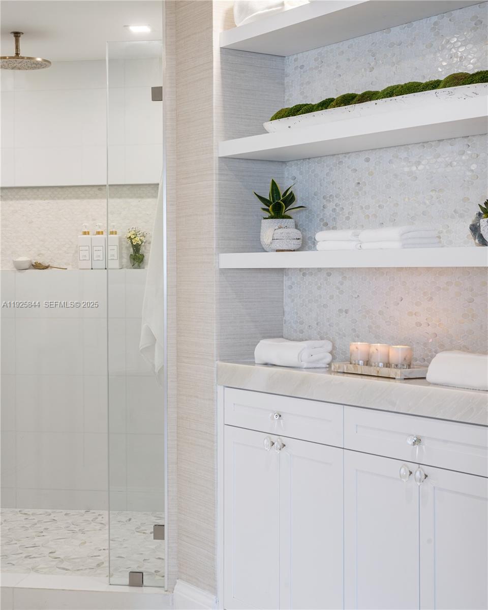 LEXCELLENCE CONDO - Residential Lease