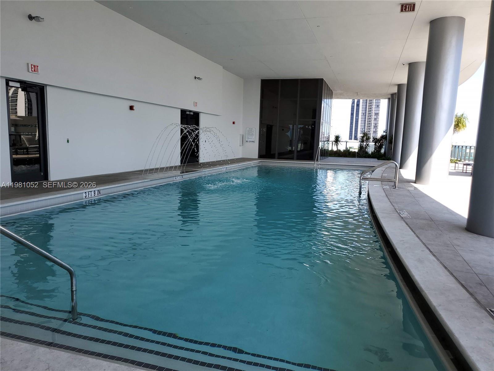 CANVAS CONDO - Residential Lease