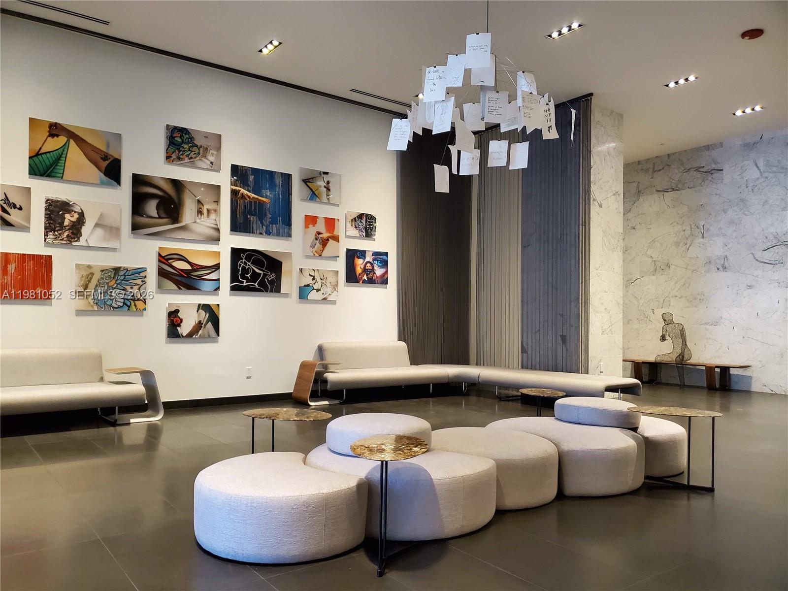 CANVAS CONDO - Residential Lease