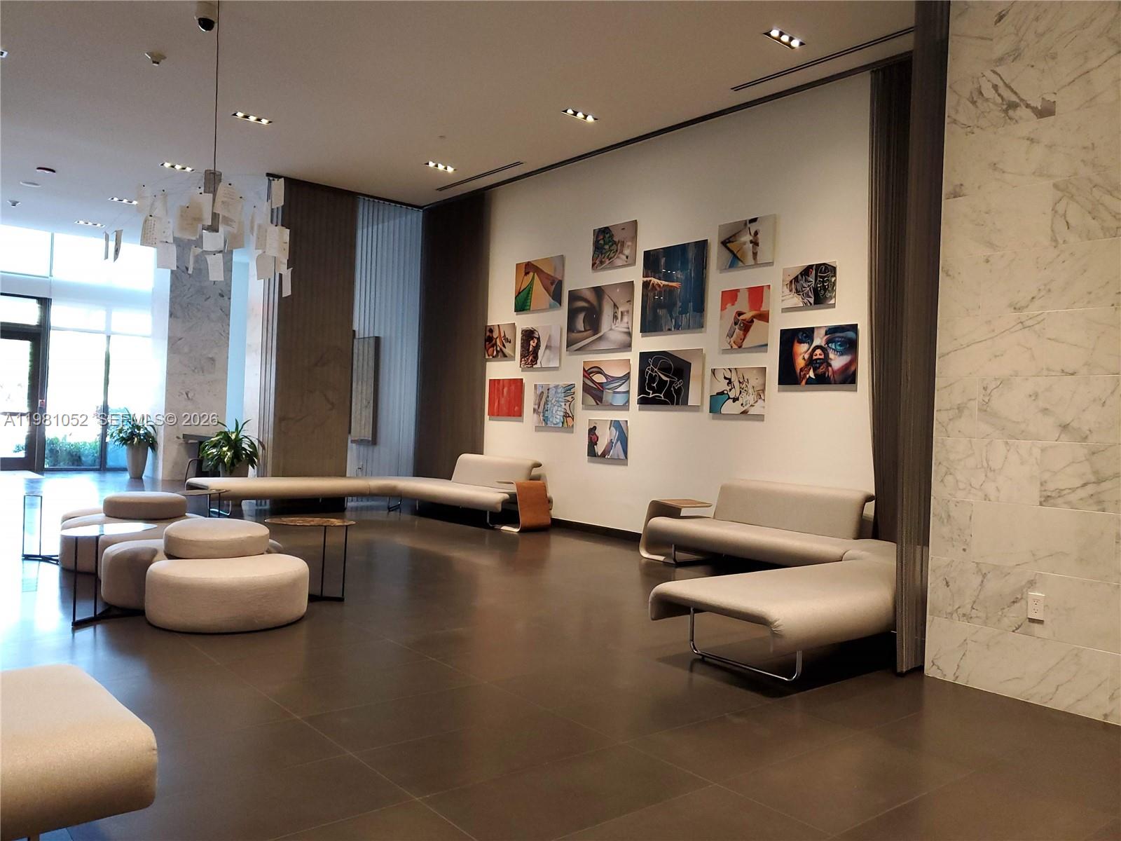 CANVAS CONDO - Residential Lease