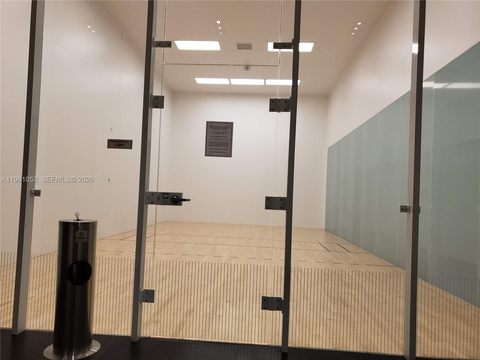 CANVAS CONDO - Residential Lease