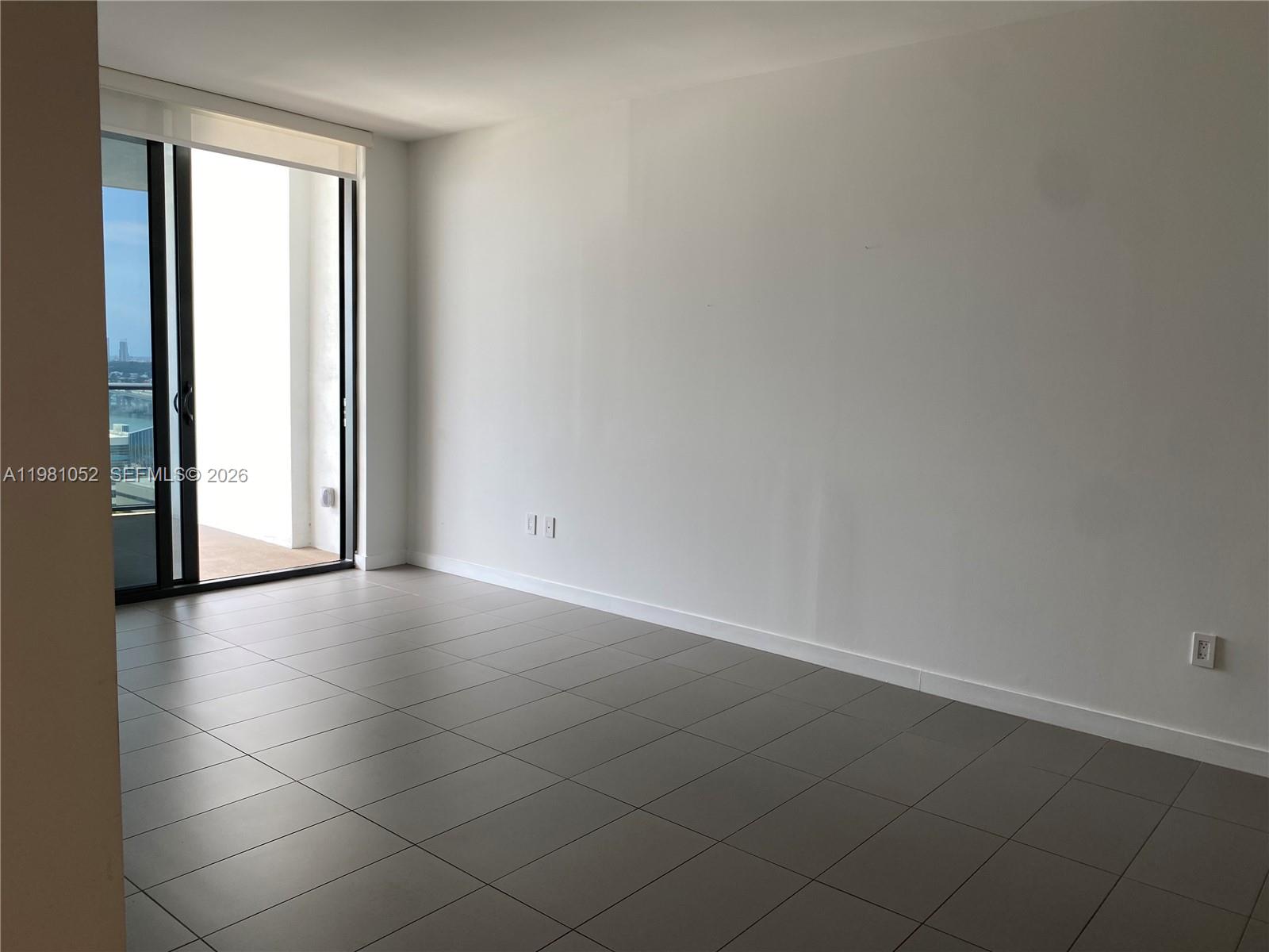 CANVAS CONDO - Residential Lease