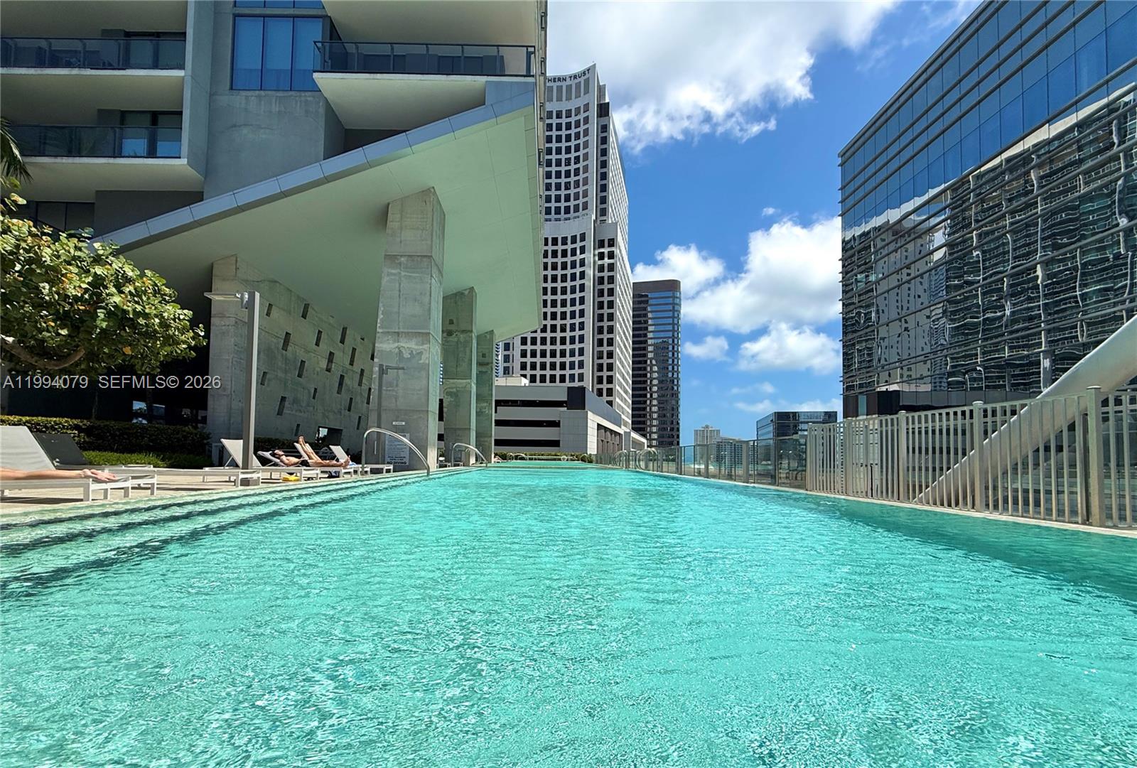 REACH CONDO - Residential Lease