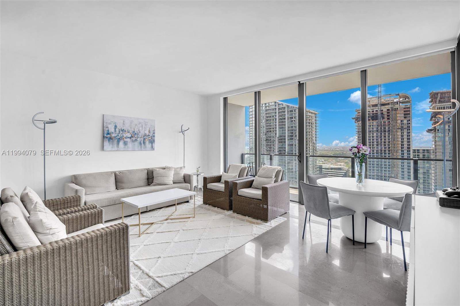 REACH CONDO - Residential Lease