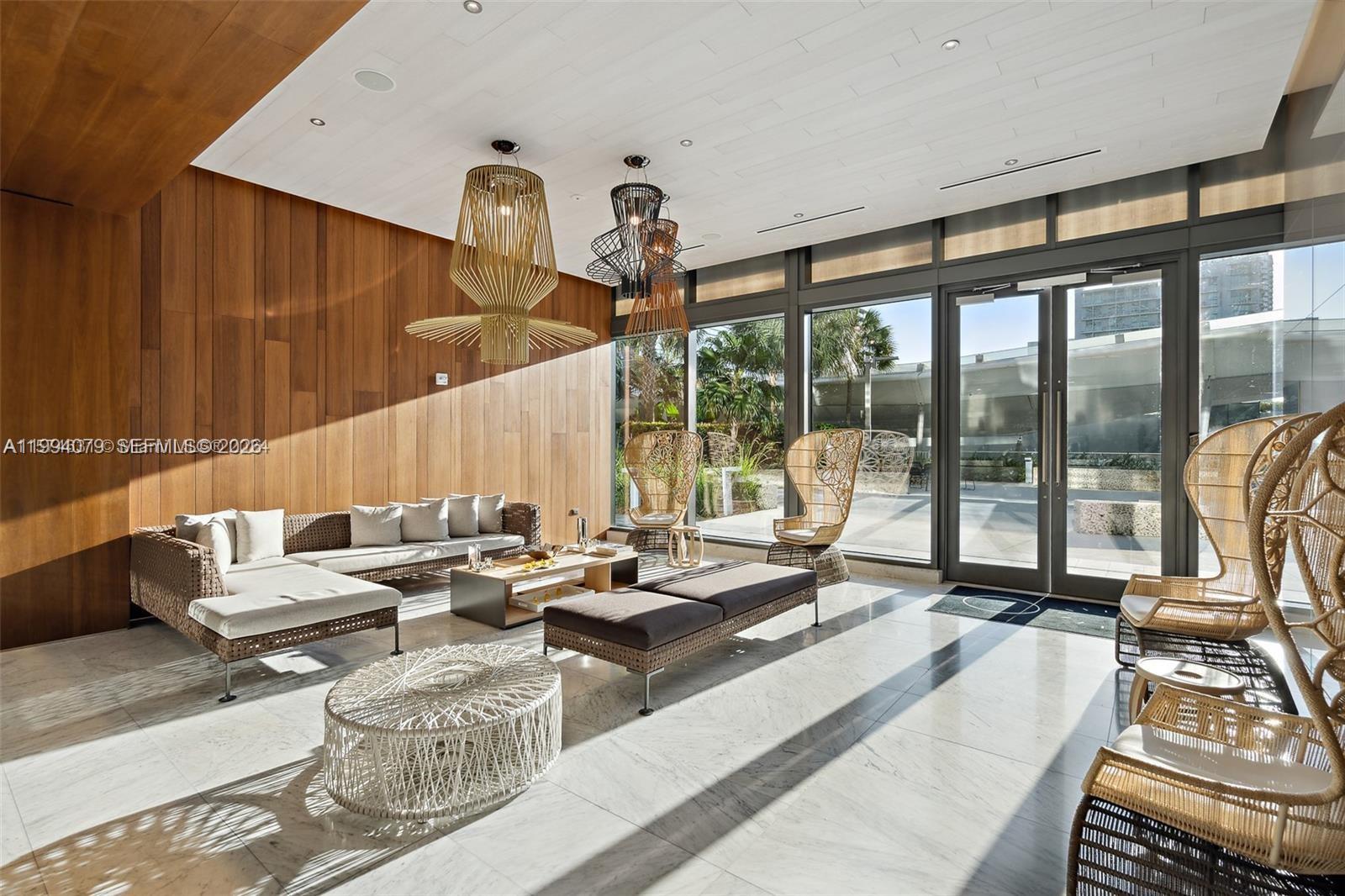 REACH CONDO - Residential Lease