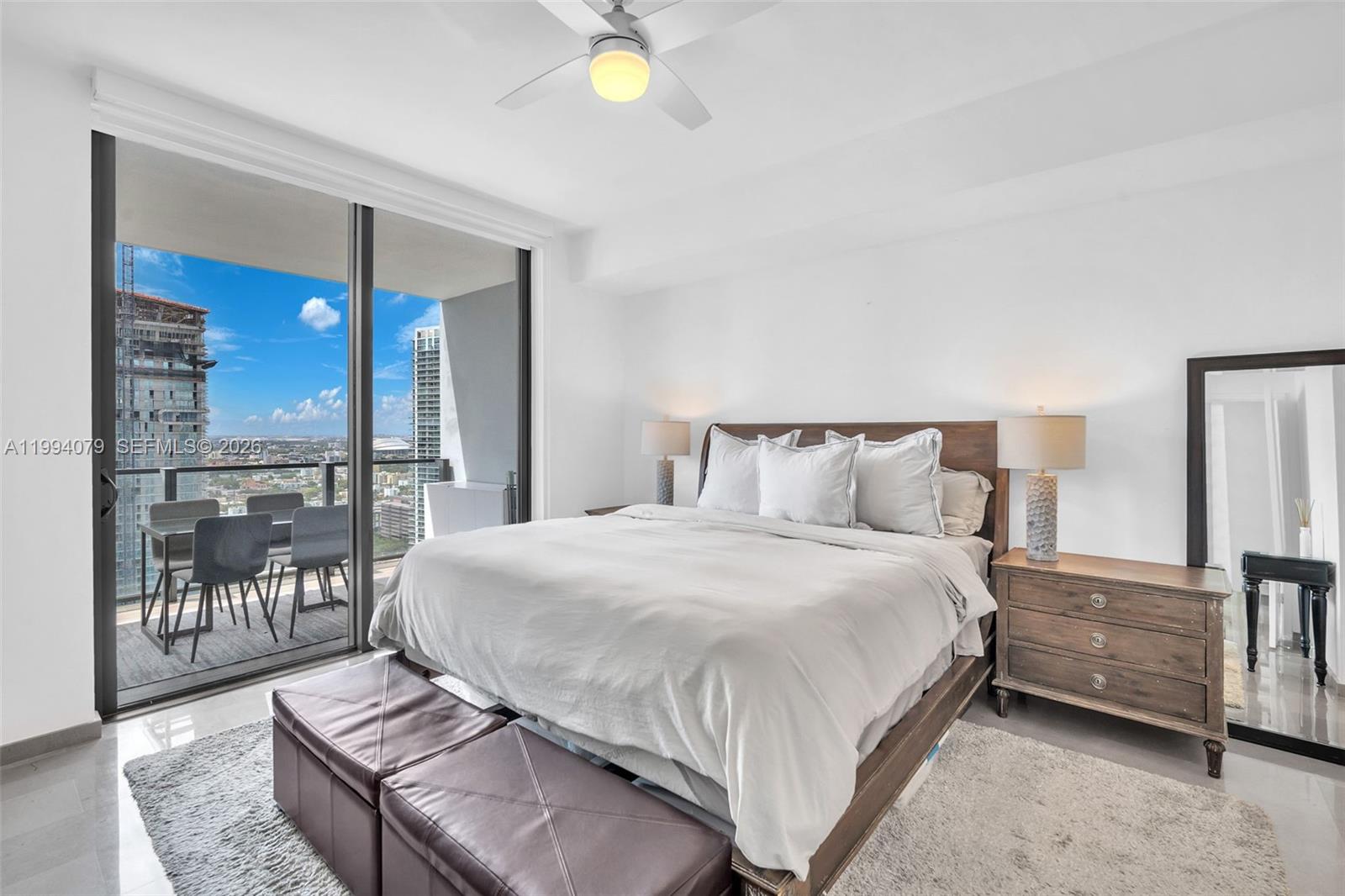 REACH CONDO - Residential Lease