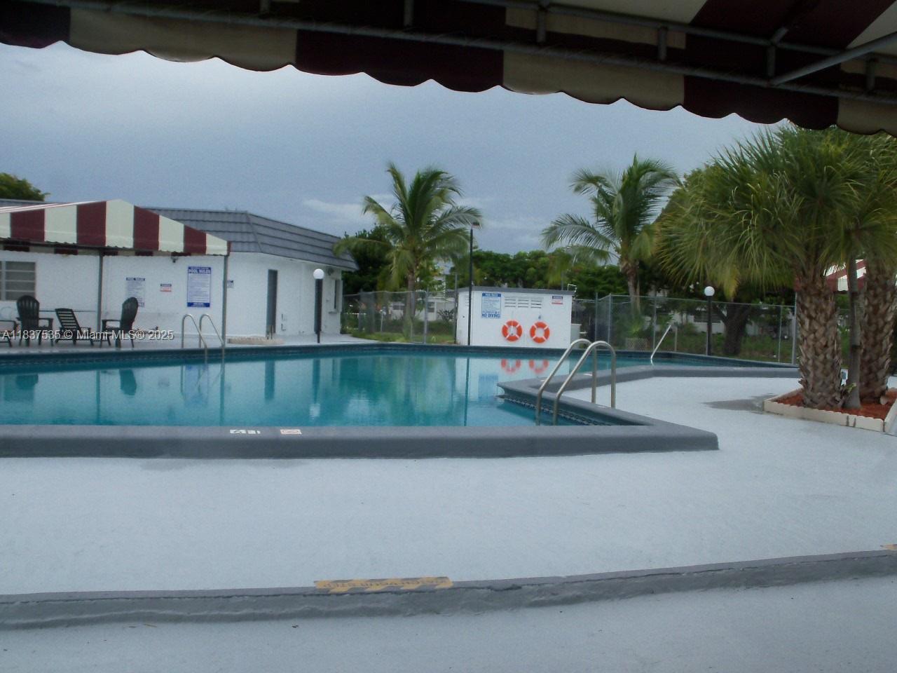 RO-MONT SOUTH CONDO C - Residential