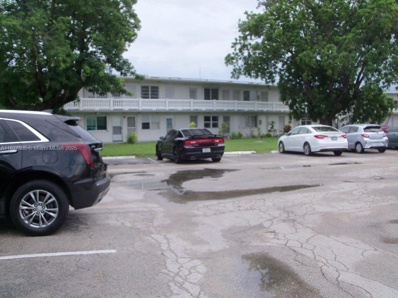 RO-MONT SOUTH CONDO C - Residential