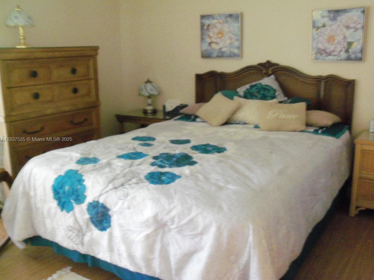 RO-MONT SOUTH CONDO C - Residential