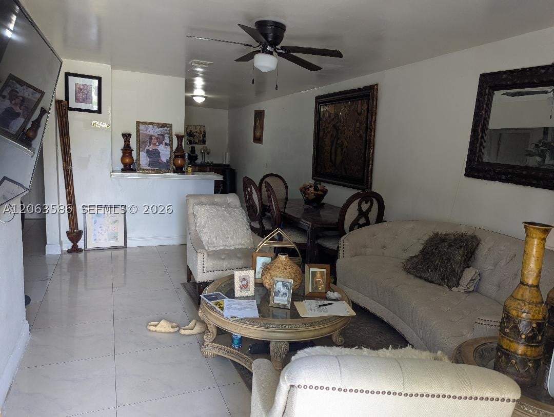 3206 SW 47th Ave, West Park FL 33023