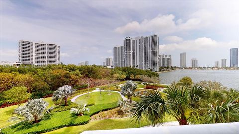 A home in Aventura