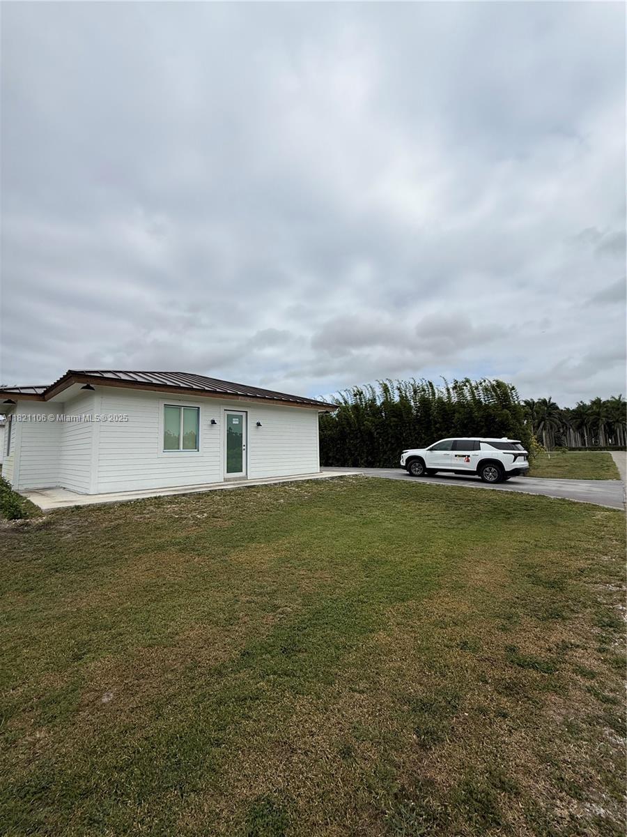 Rental Property at 18405 Sw 104th St, Miami, Broward County, Florida - Bedrooms: 2 
Bathrooms: 1  - $2,700 MO.